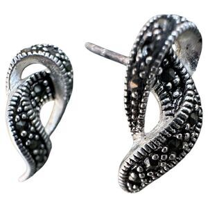 Elegant Sterling Silver Marcasite Earrings Curved Wing Earrings with Gemstone